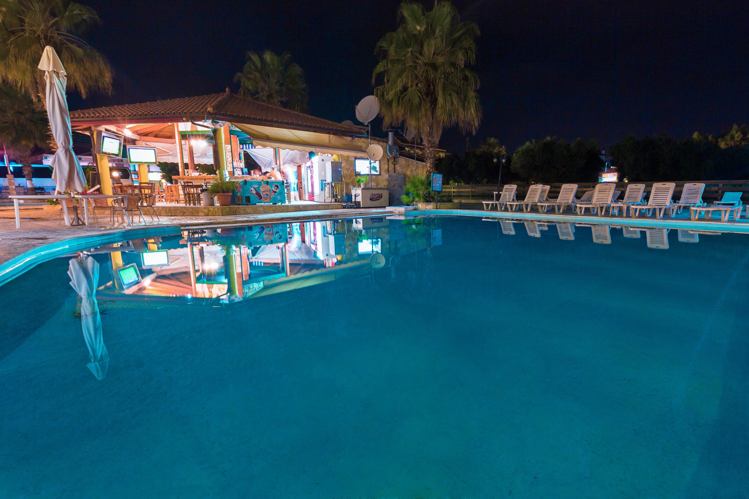 Blue Palm 2*